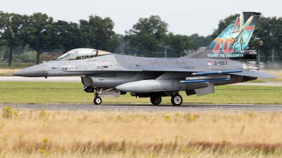 Photo ID 266580 by Mark Broekhans. Netherlands Air Force General Dynamics F 16AM Fighting Falcon, J 197