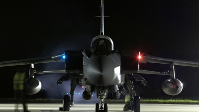 Photo ID 30438 by Karl Drage. UK Air Force Panavia Tornado GR4, ZA564