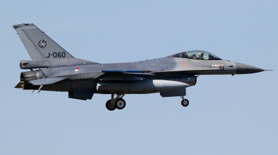 Photo ID 277901 by kristof stuer. Netherlands Air Force General Dynamics F 16AM Fighting Falcon, J 060