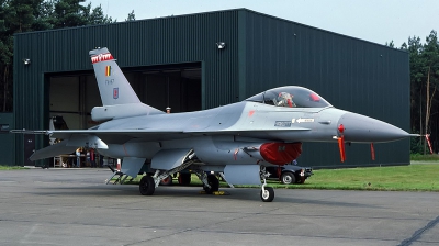Photo ID 30618 by Lieuwe Hofstra. Belgium Air Force General Dynamics F 16A Fighting Falcon, FA 87