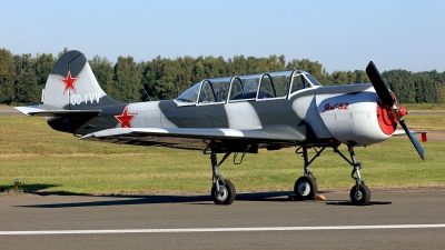 Photo ID 278641 by Carl Brent. Private Private Yakovlev Yak 52, OO YVV