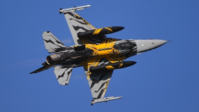 Photo ID 278785 by Frank Deutschland. Belgium Air Force General Dynamics F 16AM Fighting Falcon, FA 136