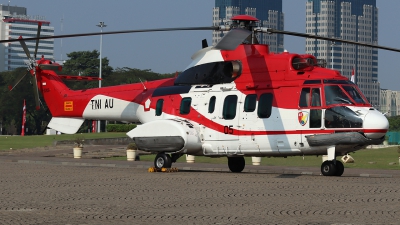 Photo ID 279047 by Ihdar Raihan Yudanta. Indonesia Air Force Aerospatiale AS 332L1 Super Puma, H 3205