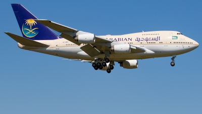 Photo ID 280583 by Daniel Fuchs. Saudi Arabia Government Boeing 747SP 68, HZ HM1C
