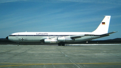 Photo ID 31352 by Arie van Groen. Germany Air Force Boeing 707 307C, 10 02