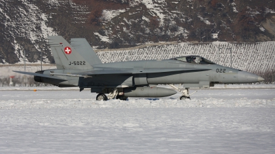 Photo ID 31537 by Rich Pittman. Switzerland Air Force McDonnell Douglas F A 18C Hornet, J 5022