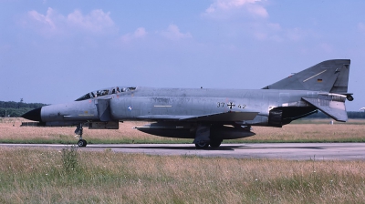 Photo ID 31563 by Lieuwe Hofstra. Germany Air Force McDonnell Douglas F 4F Phantom II, 37 42