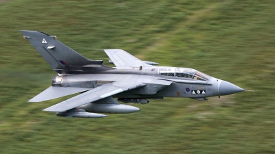 Photo ID 32280 by Craig Pelleymounter. UK Air Force Panavia Tornado GR4A, ZA405