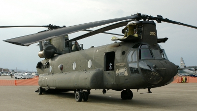 Photo ID 3852 by Michael Baldock. USA Army Boeing Vertol CH 47D Chinook, 92 00292