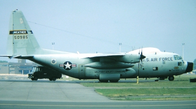 Photo ID 35936 by Arie van Groen. USA Air Force Lockheed WC 130H Hercules L 382, 65 0985