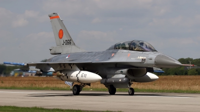 Photo ID 36189 by Mark Broekhans. Netherlands Air Force General Dynamics F 16BM Fighting Falcon, J 066