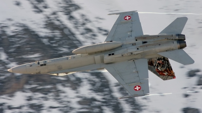 Photo ID 36996 by Jan Suchanek. Switzerland Air Force McDonnell Douglas F A 18C Hornet, J 5011