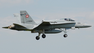 Photo ID 38548 by Klemens Hoevel. Switzerland Air Force McDonnell Douglas F A 18C Hornet, J 5014