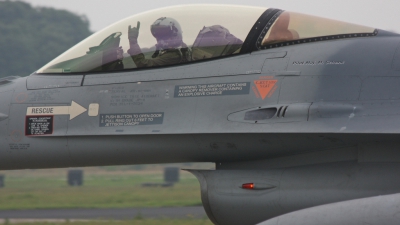 Photo ID 38787 by Jimmy van Drunen. Netherlands Air Force General Dynamics F 16AM Fighting Falcon, J 001