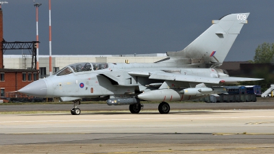 Photo ID 39716 by PAUL CALLAGHAN. UK Air Force Panavia Tornado GR4A, ZA395