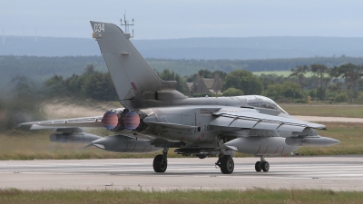 Photo ID 4855 by Andy Walker. UK Air Force Panavia Tornado GR4 T, ZA541