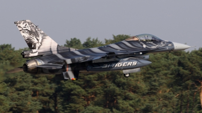 Photo ID 40675 by Mario Boeren. Belgium Air Force General Dynamics F 16AM Fighting Falcon, FA 87