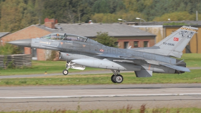 Photo ID 41128 by Lieuwe Hofstra. T rkiye Air Force General Dynamics F 16D Fighting Falcon, 93 0696