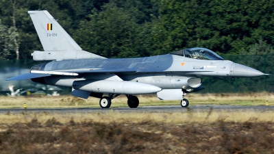 Photo ID 41277 by Joop de Groot. Belgium Air Force General Dynamics F 16AM Fighting Falcon, FA 124