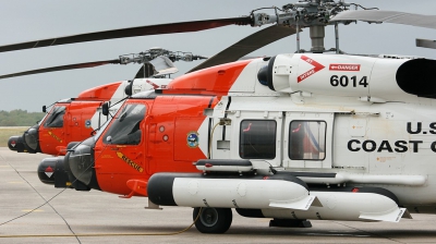 Photo ID 41630 by Paul Newbold. USA Coast Guard Sikorsky MH 60J Jayhawk S 70B 5, 6014