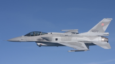 Photo ID 43328 by Fred van Horrik. Poland Air Force General Dynamics F 16C Fighting Falcon, 4072