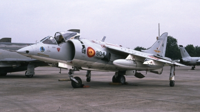 Photo ID 43446 by Tom Gibbons. Spain Navy Hawker Siddeley AV 8S Harrier, VA 1 03