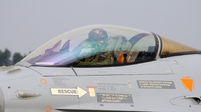 Photo ID 44190 by Tim Van den Boer. Belgium Air Force General Dynamics F 16AM Fighting Falcon, FA 107