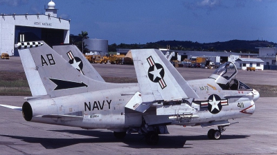 Photo ID 44786 by Rick Morgan. USA Navy LTV Aerospace A 7E Corsair II, 159994