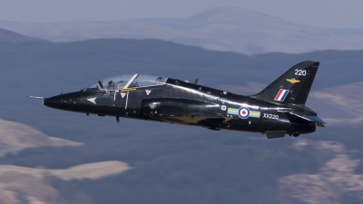 Photo ID 46368 by Tom Gibbons. UK Air Force British Aerospace Hawk T 1A, XX220