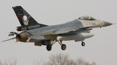 Photo ID 46850 by Jan Suchanek. Belgium Air Force General Dynamics F 16AM Fighting Falcon, FA 121