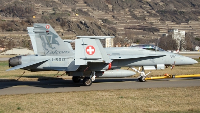 Photo ID 47401 by Benn George. Switzerland Air Force McDonnell Douglas F A 18C Hornet, J 5017