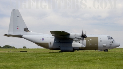 Photo ID 5934 by Chris Lofting. UK Air Force Lockheed Martin Hercules C5 C 130J L 382, ZH885