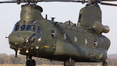 Photo ID 48235 by Chris Lofting. UK Air Force Boeing Vertol Chinook HC2A CH 47D, ZH896