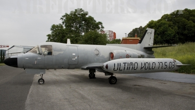Photo ID 6420 by Roberto Bianchi. Italy Air Force Piaggio PD808GE1, MM61961