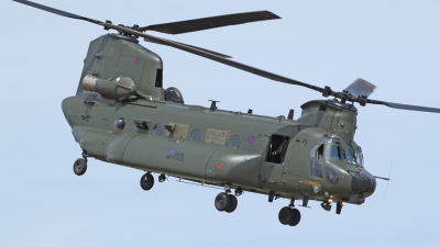 Photo ID 52080 by Mike Griffiths. UK Air Force Boeing Vertol Chinook HC3 CH 47SD, ZH899