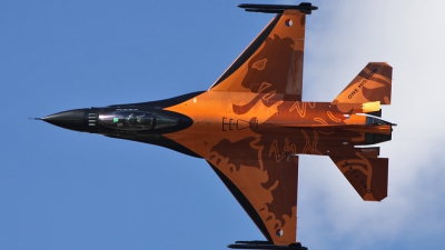 Photo ID 52947 by Craig Pelleymounter. Netherlands Air Force General Dynamics F 16AM Fighting Falcon, J 015