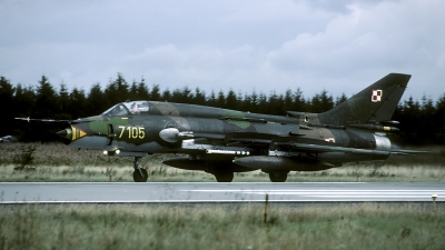 Photo ID 53421 by Joop de Groot. Poland Air Force Sukhoi Su 22M4 Fitter K, 7105