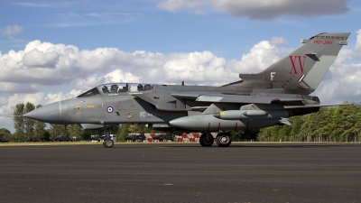 Photo ID 53814 by Chris Lofting. UK Air Force Panavia Tornado GR4, ZA459