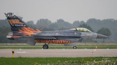 Photo ID 58996 by Bert van Wijk. T rkiye Air Force General Dynamics F 16C Fighting Falcon, 93 0682