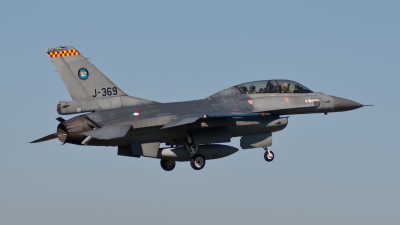 Photo ID 59830 by Caspar Smit. Netherlands Air Force General Dynamics F 16BM Fighting Falcon, J 369