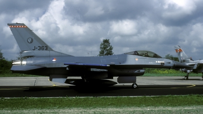 Photo ID 60322 by Joop de Groot. Netherlands Air Force General Dynamics F 16A Fighting Falcon, J 363