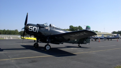Photo ID 7589 by Harold V. Arkenbout. Private Private Douglas A 1D Skyraider AD 4NA, N23827