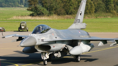 Photo ID 62964 by Rob Hendriks. Netherlands Air Force General Dynamics F 16AM Fighting Falcon, J 008