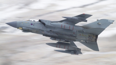 Photo ID 62823 by Chris Lofting. UK Air Force Panavia Tornado GR4, ZA553