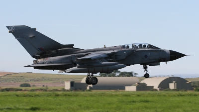 Photo ID 8050 by Andy Walker. UK Air Force Panavia Tornado GR4, ZG754