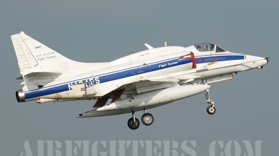 Photo ID 8322 by Klemens Hoevel. Company Owned BAe Systems Douglas A 4N Skyhawk, N434FS