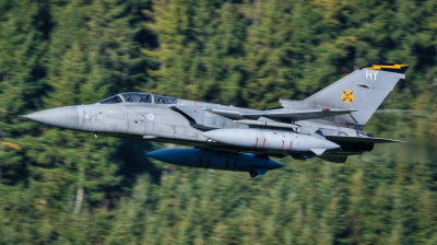 Photo ID 69626 by Adrian Harrison. UK Air Force Panavia Tornado F3, ZE163