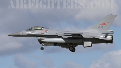 Photo ID 8829 by James Shelbourn. Norway Air Force General Dynamics F 16AM Fighting Falcon, 295