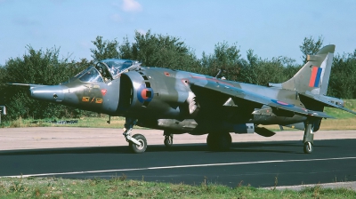 Photo ID 70509 by Arie van Groen. UK Air Force Hawker Siddeley Harrier GR 3, XV738