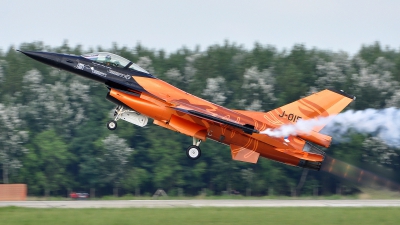 Photo ID 70570 by Radim Spalek. Netherlands Air Force General Dynamics F 16AM Fighting Falcon, J 015